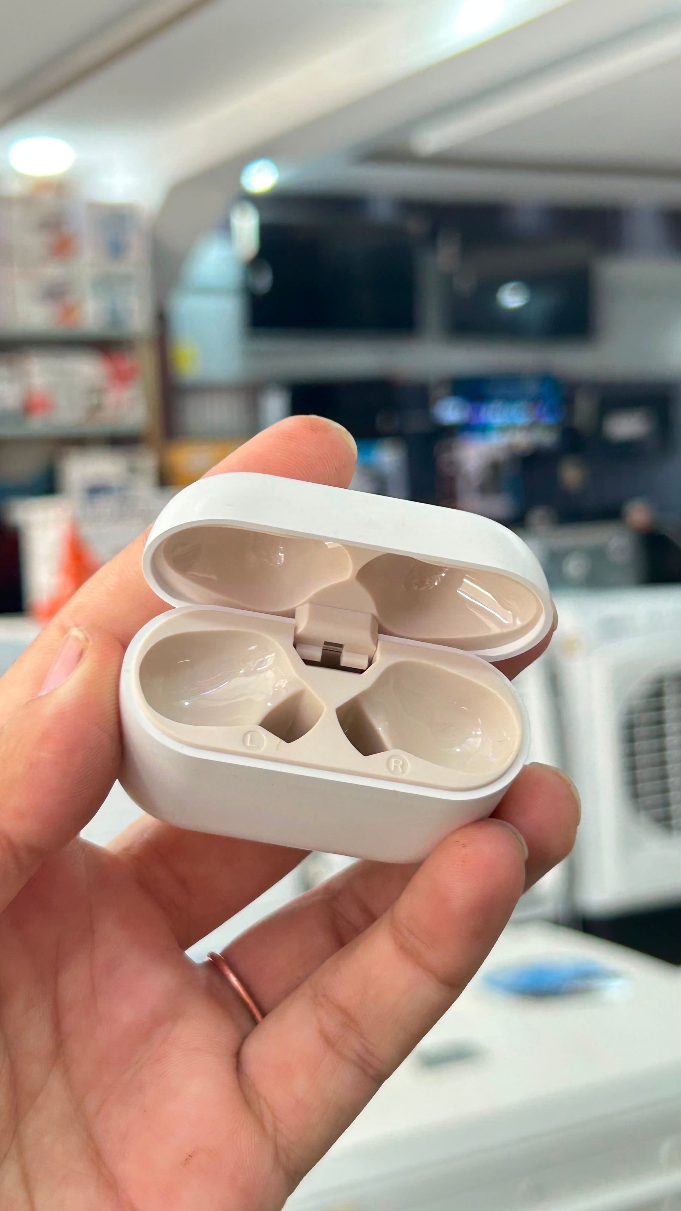 Earbuds Special Edition 2 From JE7 Store