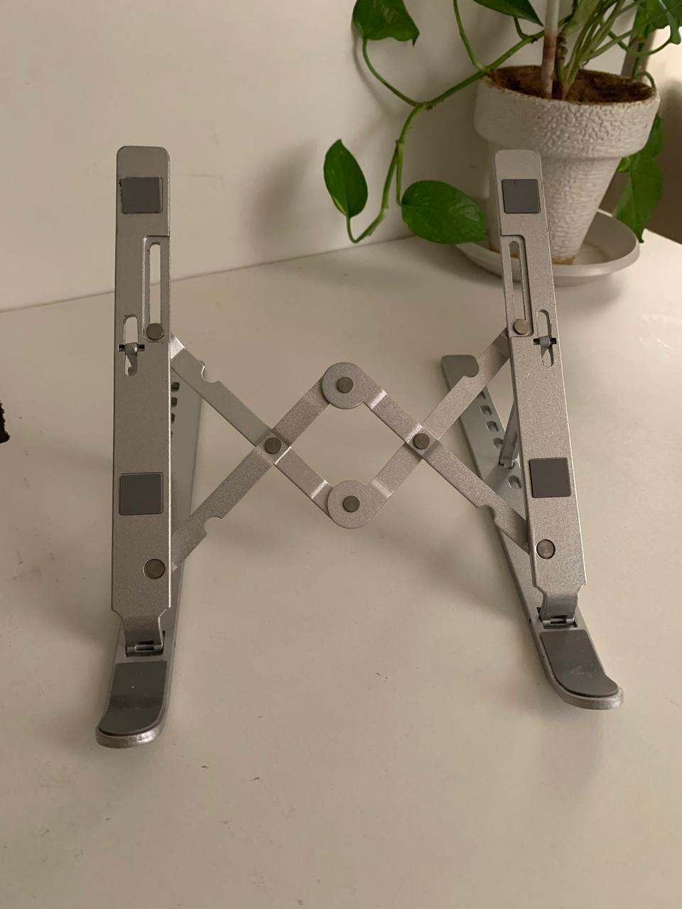 Adjustable Laptop Stand Foldable Aluminum Alloy Laptop Riser for Better Comfort & Posture